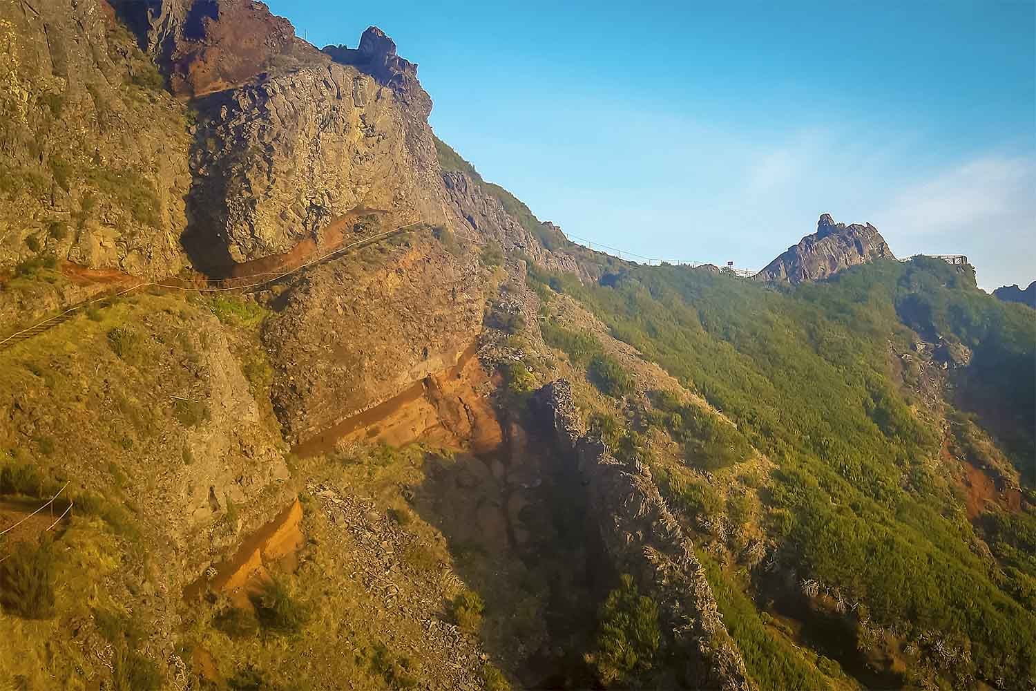 Sunrise Pico Arieiro – Pico Ruivo Walk
